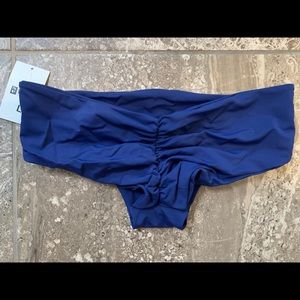 Fused Hawaii cheeky bikini bottom - blue